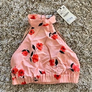 Floral Zara crop top 🌸 with sexy back